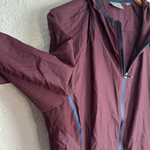 Athleta Stowe Hoodie Nylon Jacket Full Zip Purple Plum Large Windbreaker Pockets - Picture 5 of 8